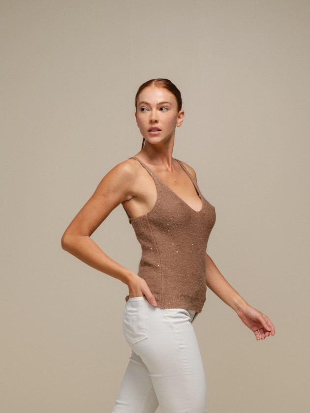 Knitwear top with straps