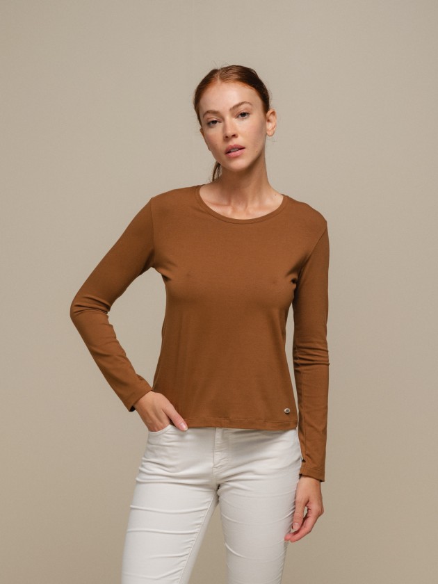 Basic long sleeve sweater