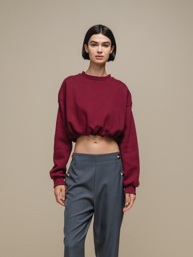 Sweater cropped com decote redondo