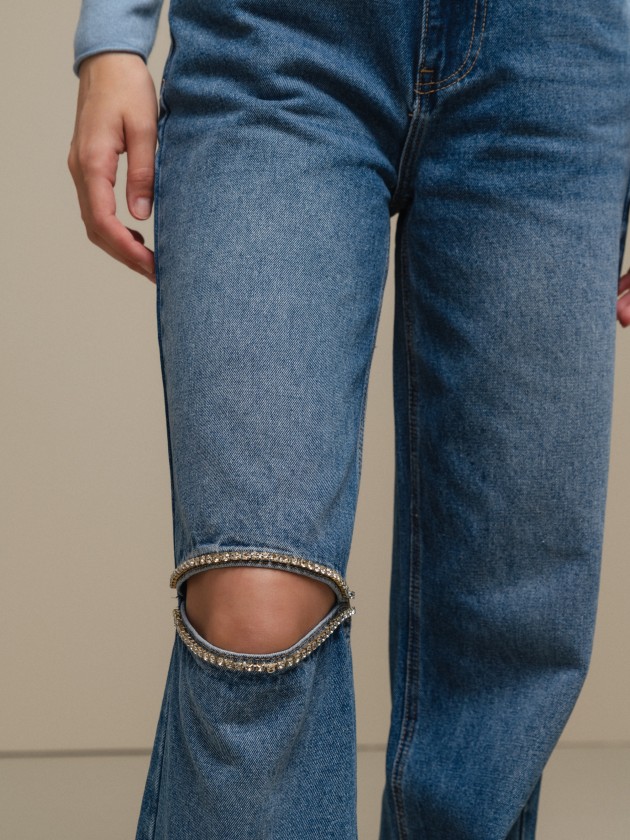 Jeans with shiny applications