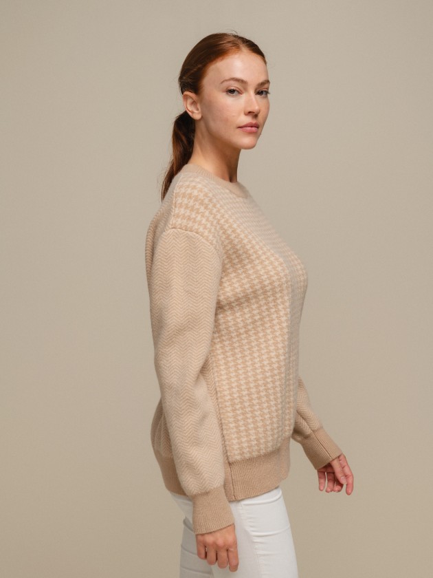 Knit sweater with jacquard and round neckline