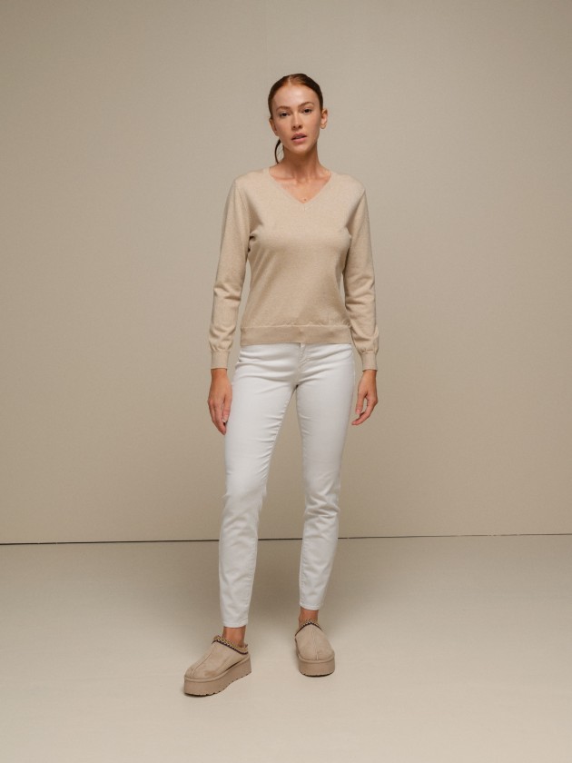 Knit sweater with lurex and v-neck