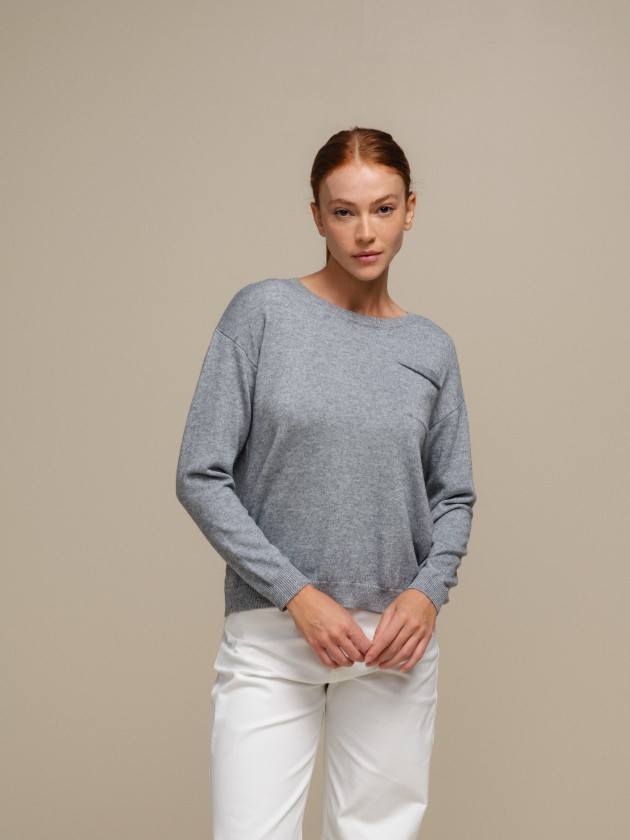 Knit sweater with pocket and round neckline