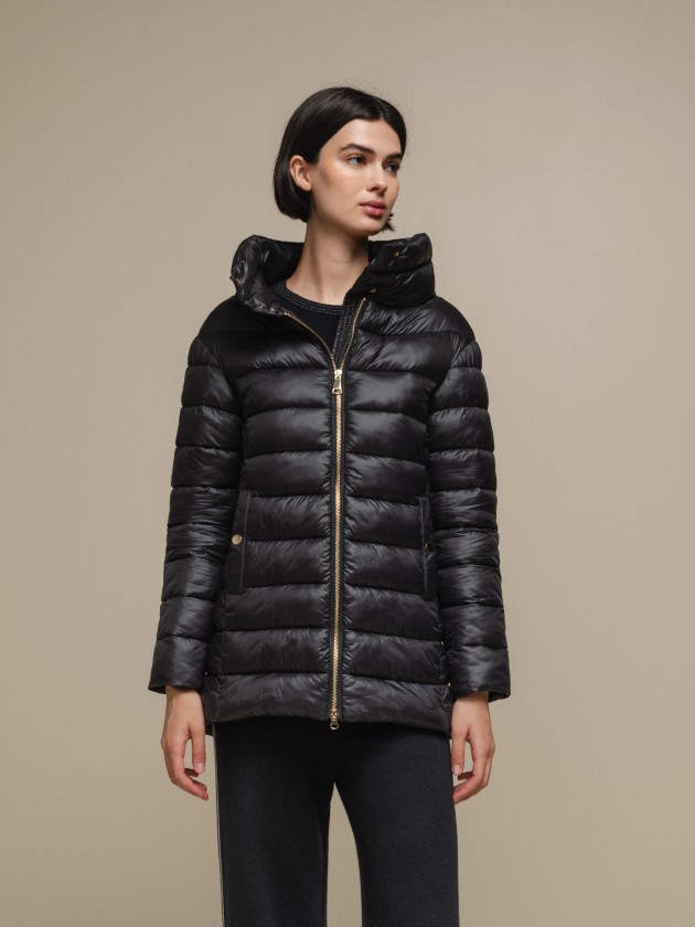 Padded jacket with zip