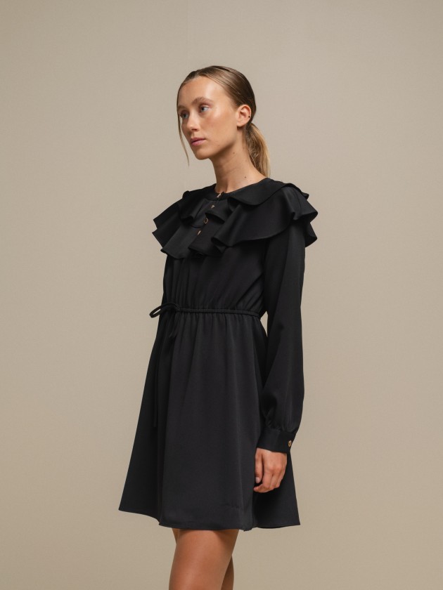 Midi dress with ruffles