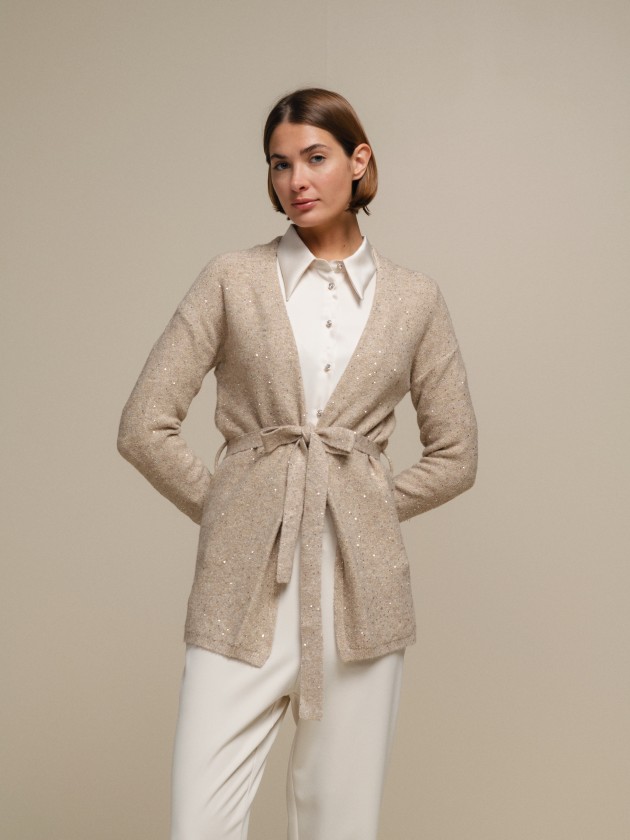 Knitted coat with sparkles