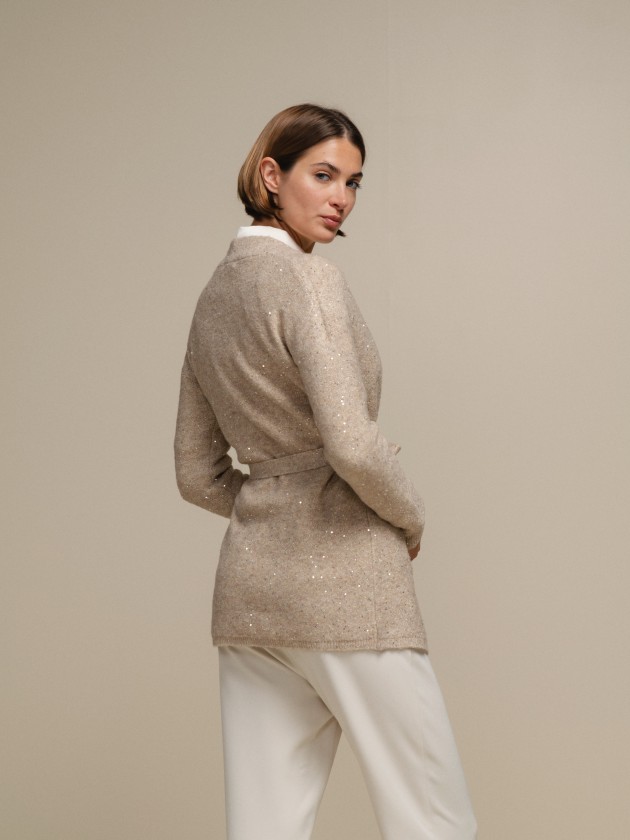 Knitted coat with sparkles