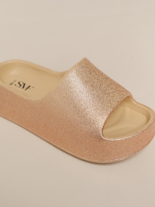 Metallic platform sandal