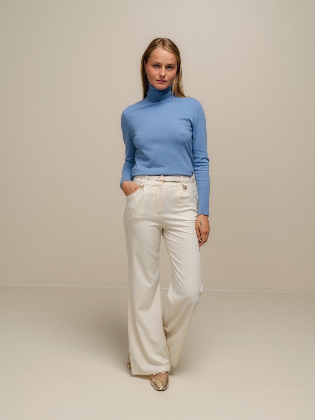 Classic trousers with a belt