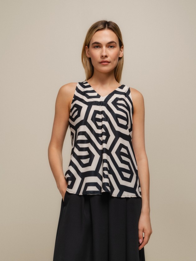 Top with geometric print