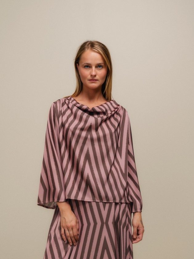 Satin blouse with geometric print