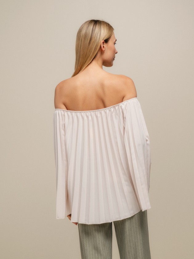 Pleated blouse