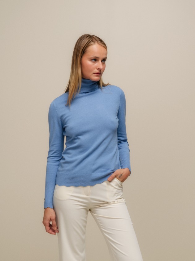 Turtleneck knit sweater