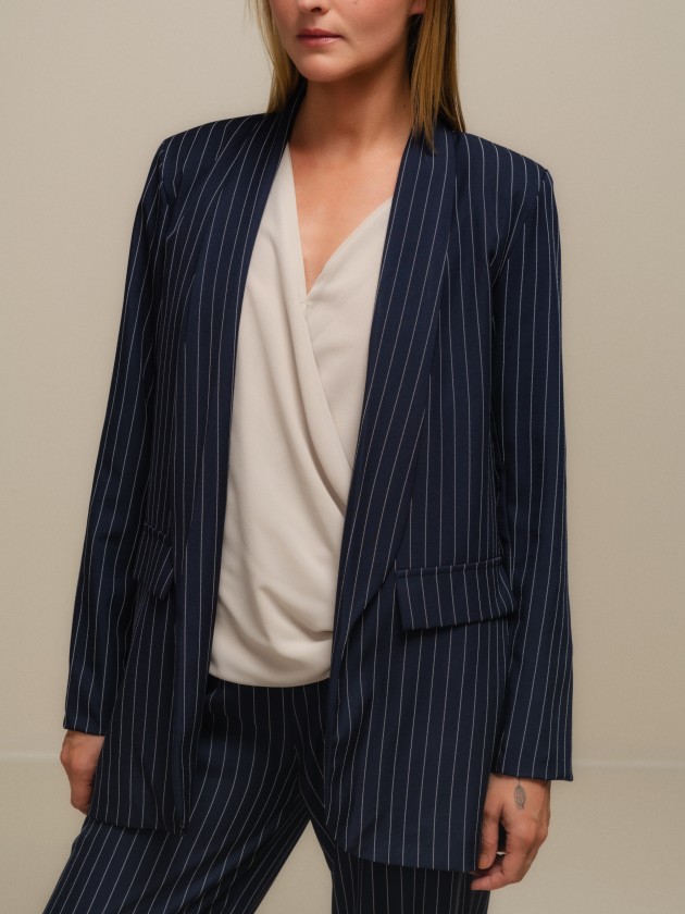 Diplomatic stripe straight blazer