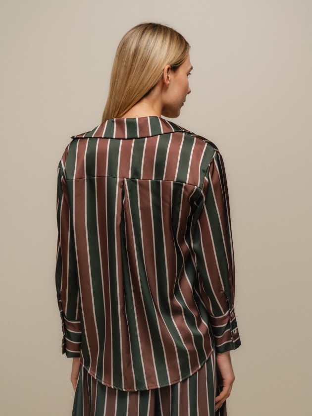 Fluid striped shirt