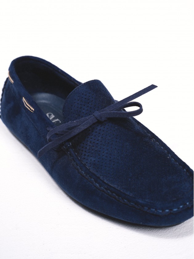 Sapatos mocassins