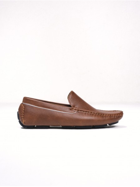 Sapatos mocassins
