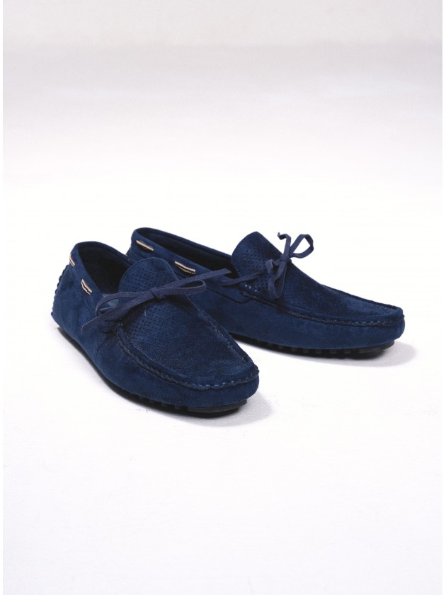 Sapatos mocassins