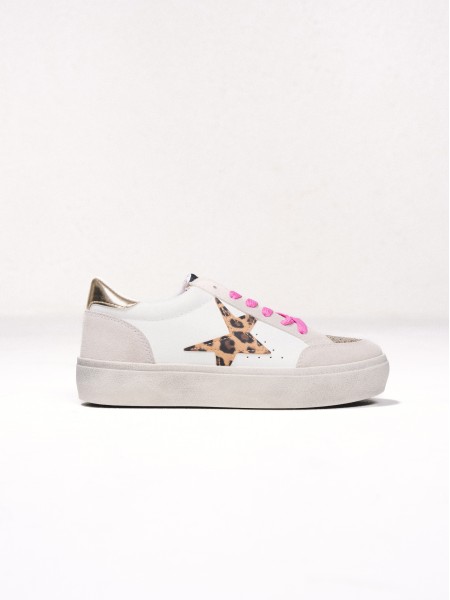 Baskets avec dtails imprims et brillants