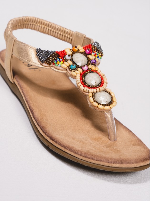 Sandales ouvertes avec perles