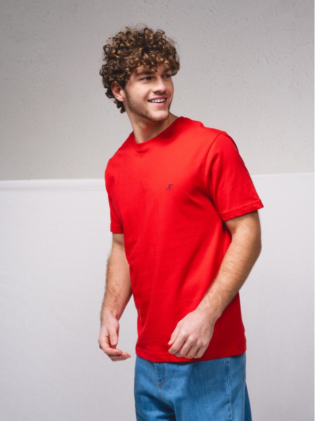 T-shirt basique avec broderie
