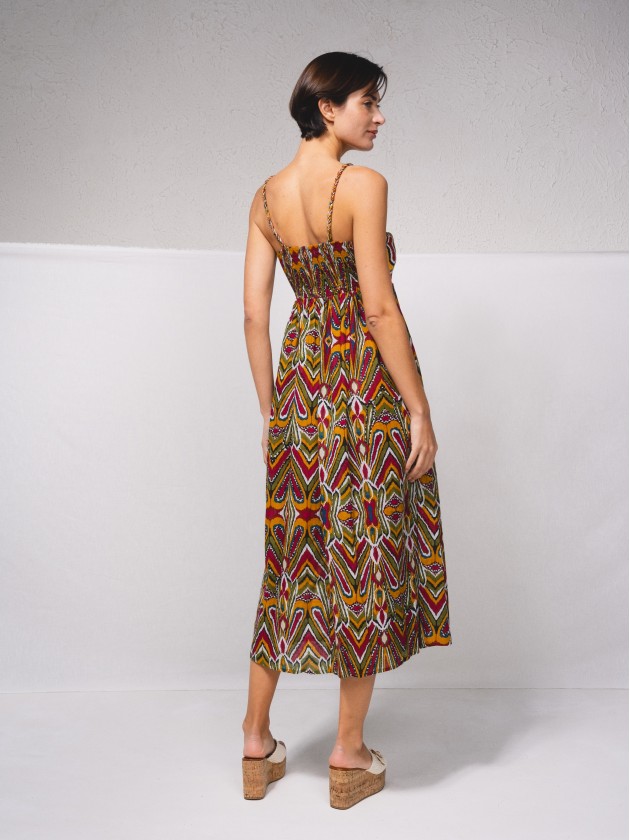Vestido estampado com croch