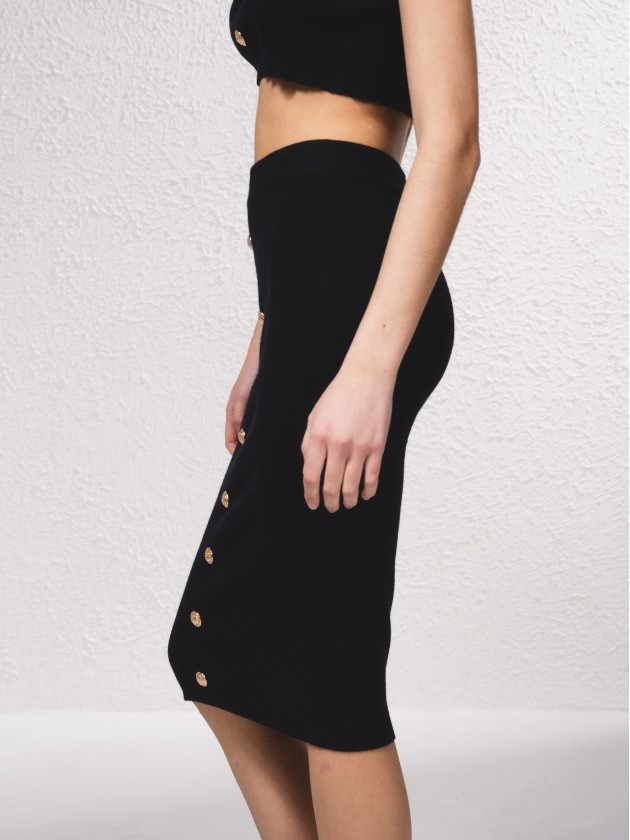 Mesh skirt with button details