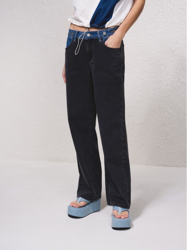 Pantalon en jean bicolore