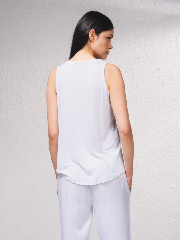 Top bsico decote em v
