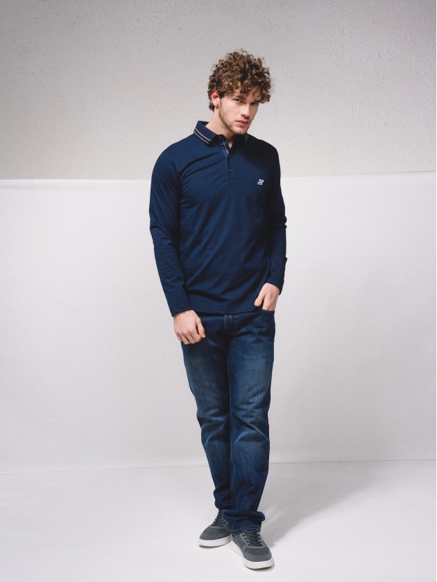 Longsleeve com bordado