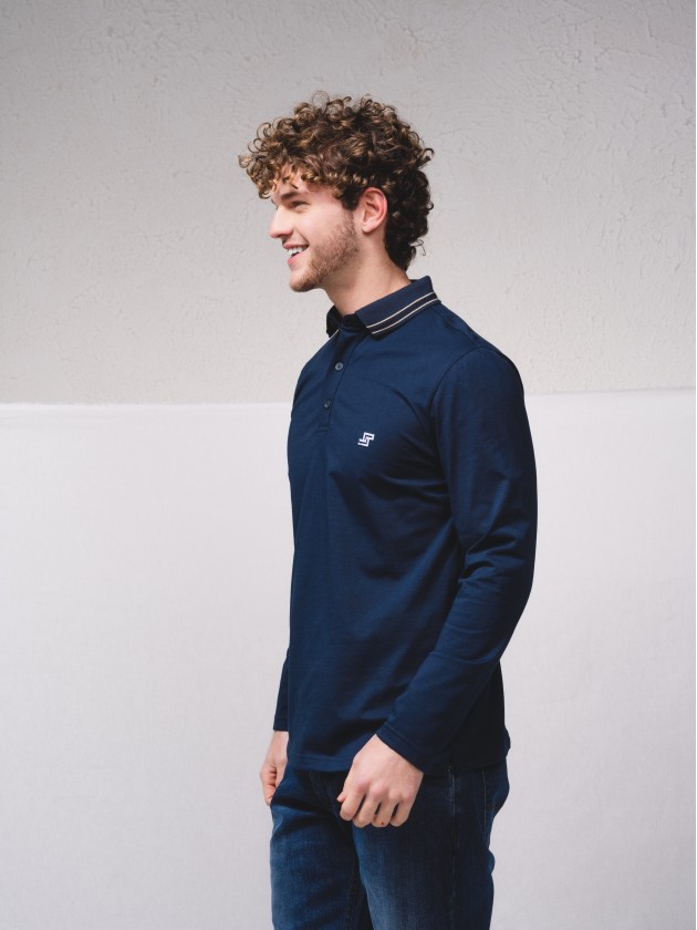 Longsleeve com bordado