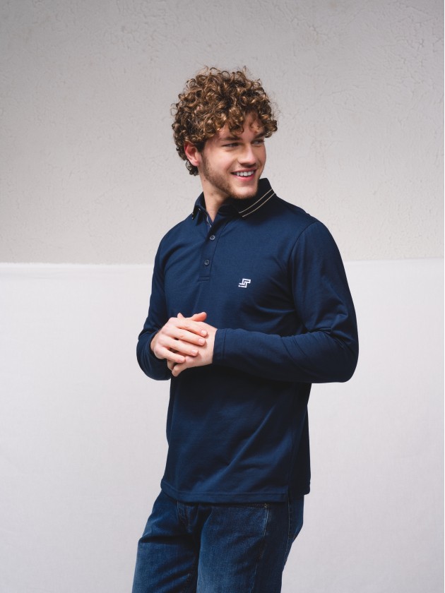 Longsleeve com bordado