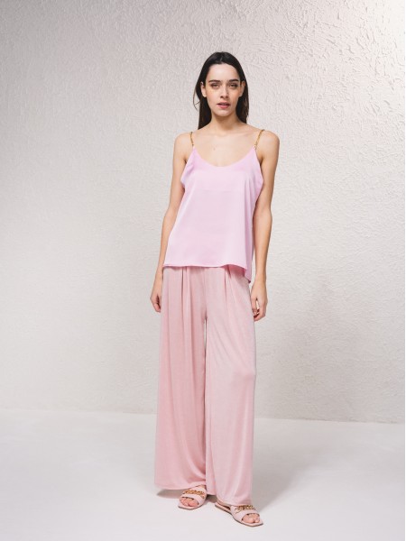 Chain strap top
