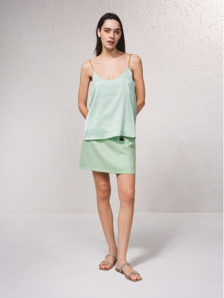 Chain strap top