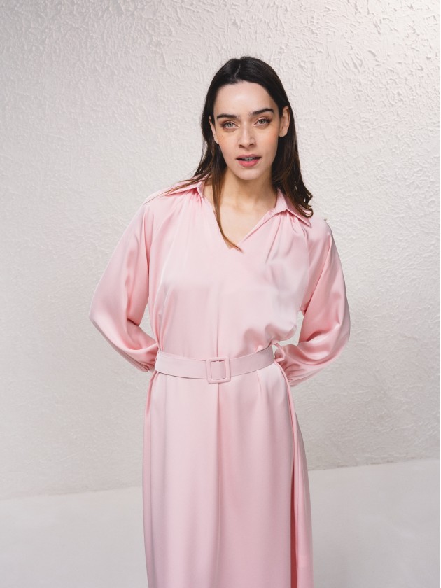 Robe midi en satin