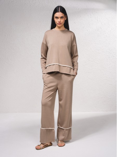 Sweater oversize com pormenor na bainha