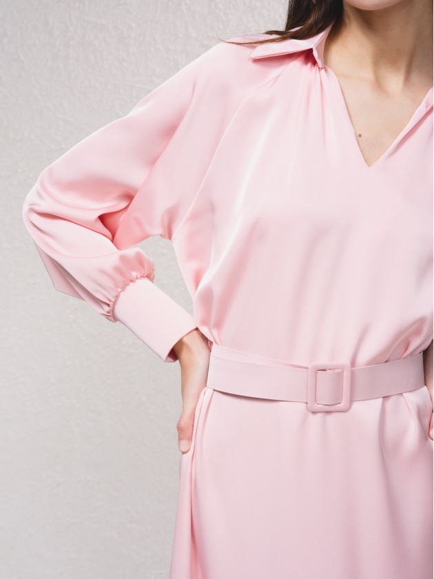 Robe midi en satin