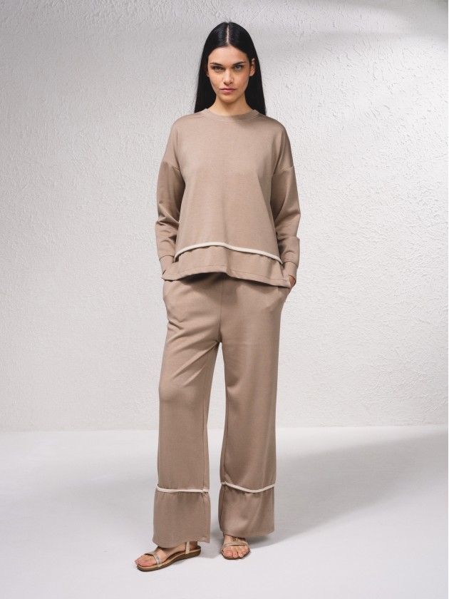 Sweater oversize com pormenor na bainha