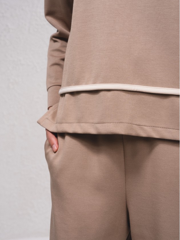Sweater oversize com pormenor na bainha