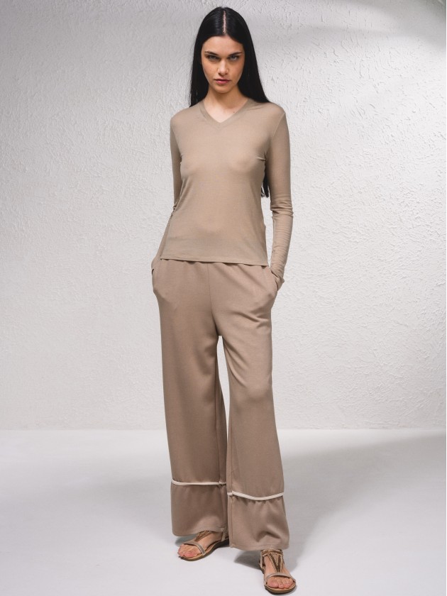 Camisola bsica decote em v
