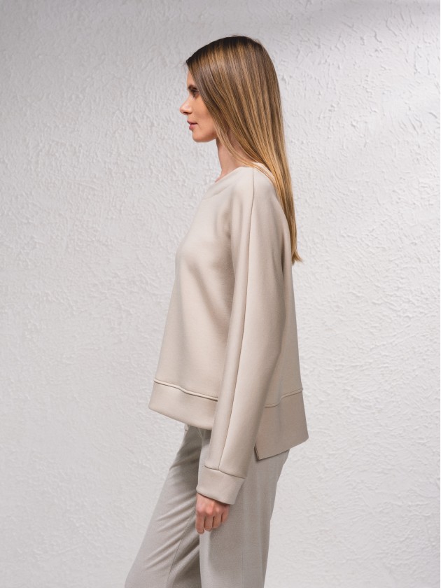 Sweater decote barco