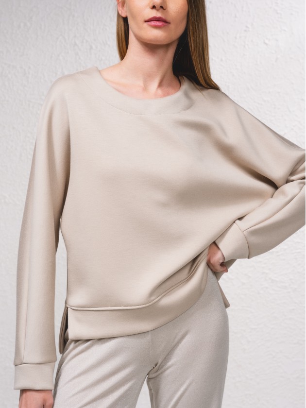 Sweater decote barco