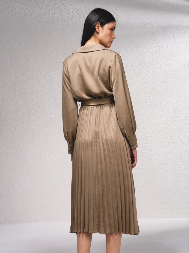 Vestido manga comprida combinado plissado