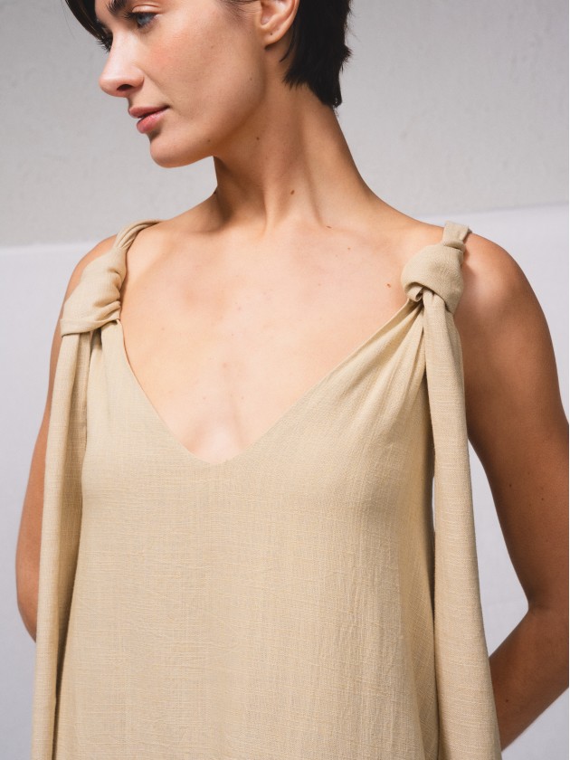 Vestido comprido em mistura de linho