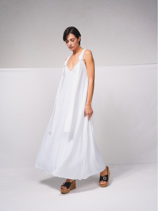 Vestido comprido em mistura de linho