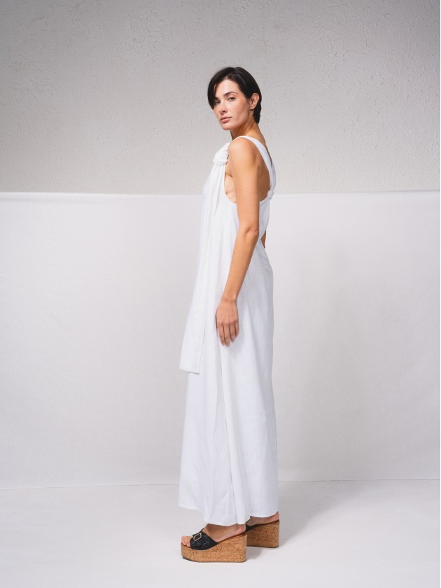 Vestido comprido em mistura de linho