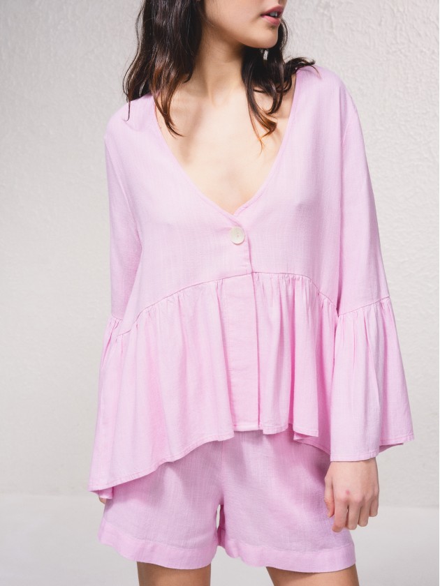 Blusa em mistura de linho com folhos