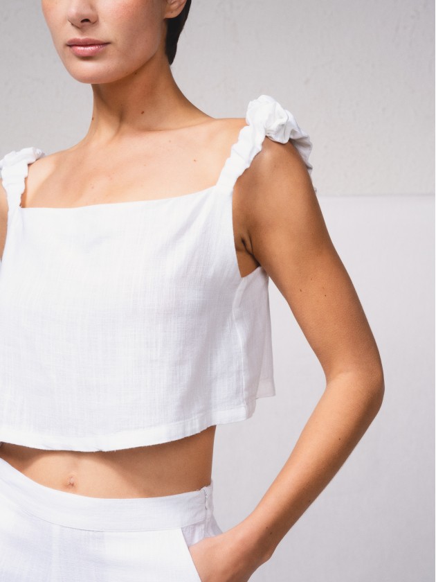 Short linen top