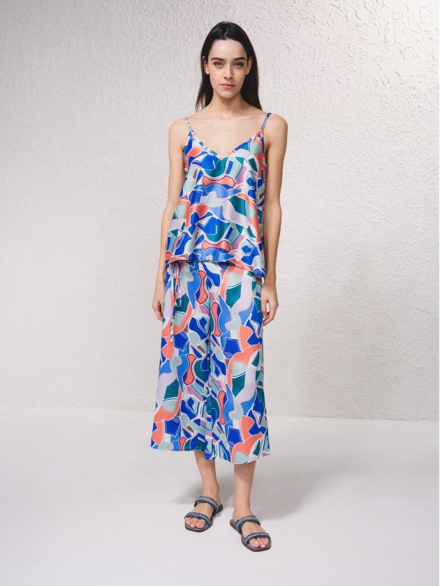 Top estampado e acetinado