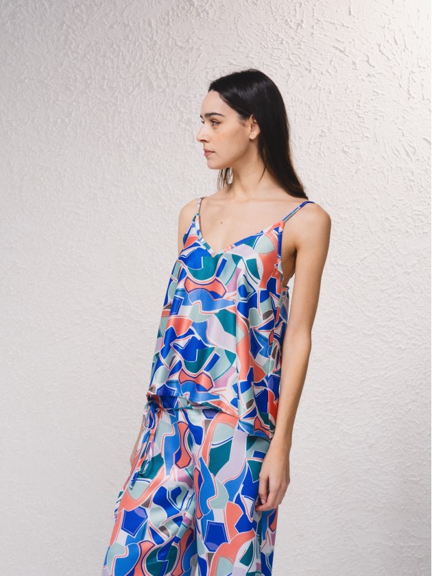 Top estampado e acetinado